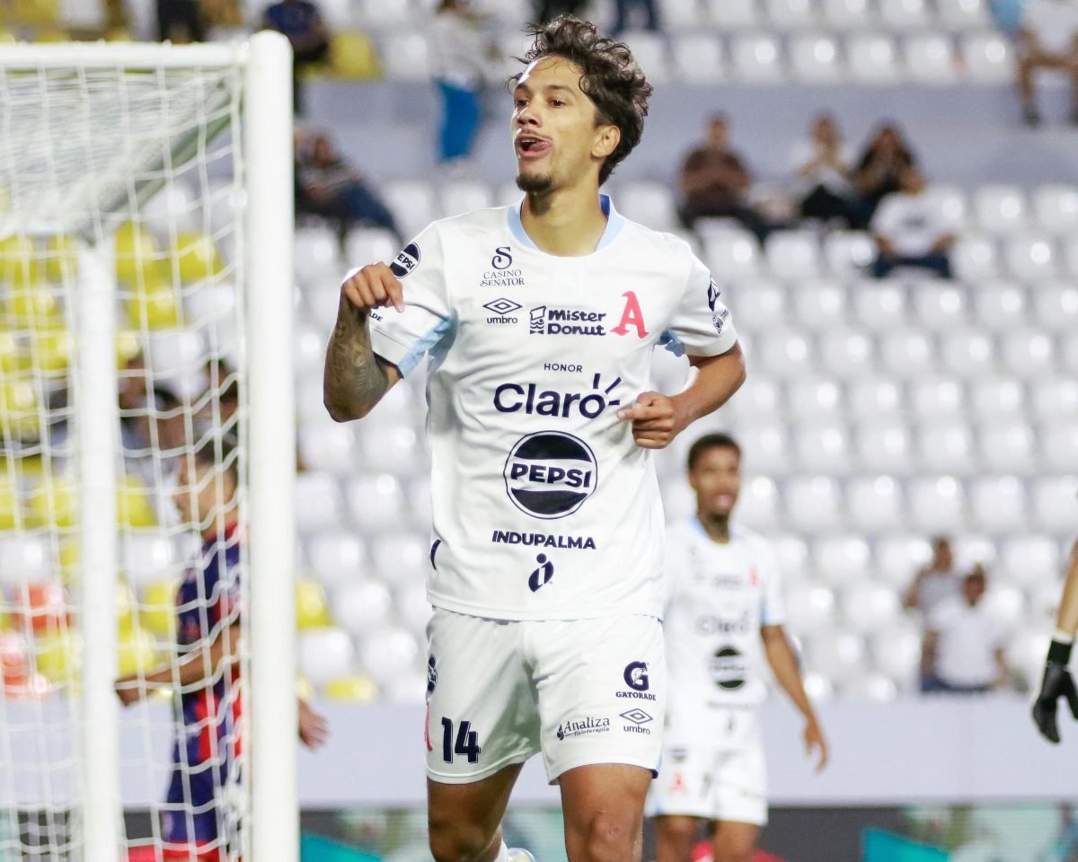 Alianza retoma el triunfo con doblete de Enrico Dueñas ante Cacahuatique en el Clausura 2026