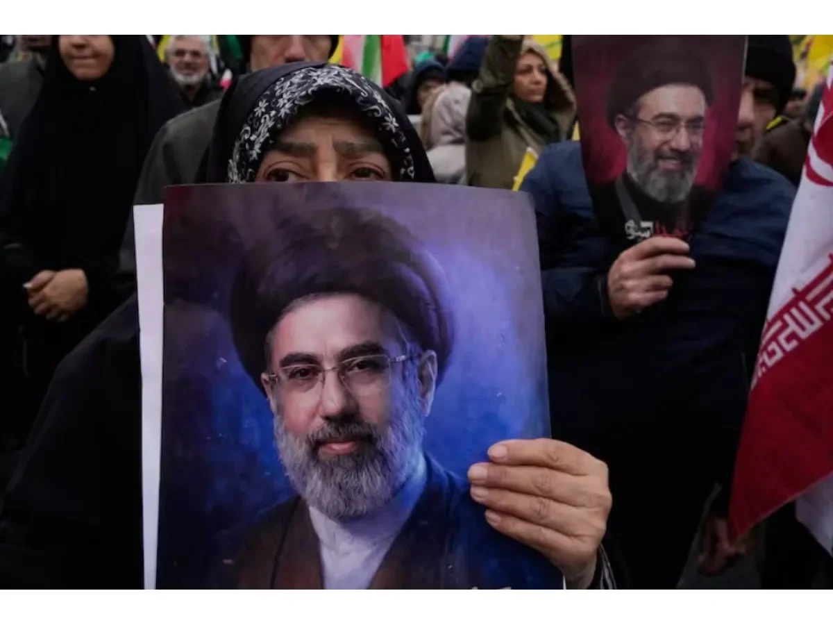 Mojtaba Khamenei reaparece en redes en medio de incertidumbre sobre su paradero y salud