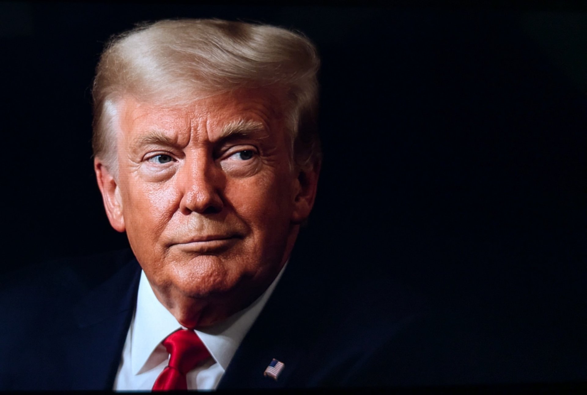 Estados Unidos aprueba moneda de oro con Donald Trump por 250 años de independencia