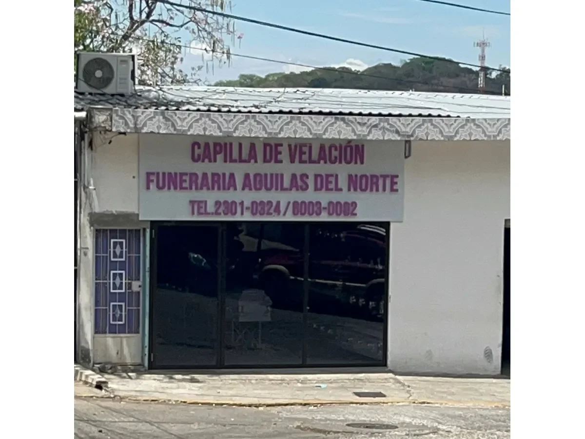 Empresas vinculadas a Credicash mantienen operaciones en Chalatenango pese a intervenciones judiciales