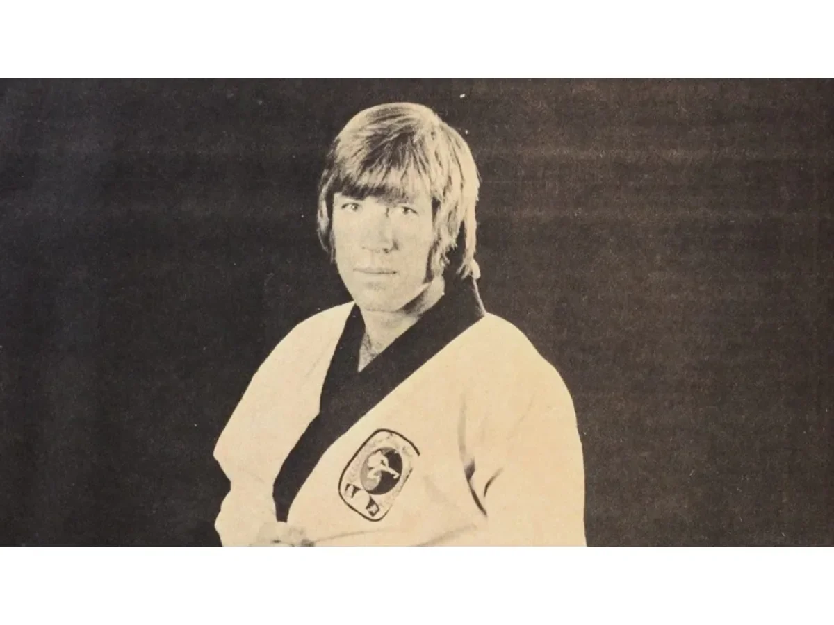 El legado de Chuck Norris: siete veces campeón mundial y pionero de las artes marciales