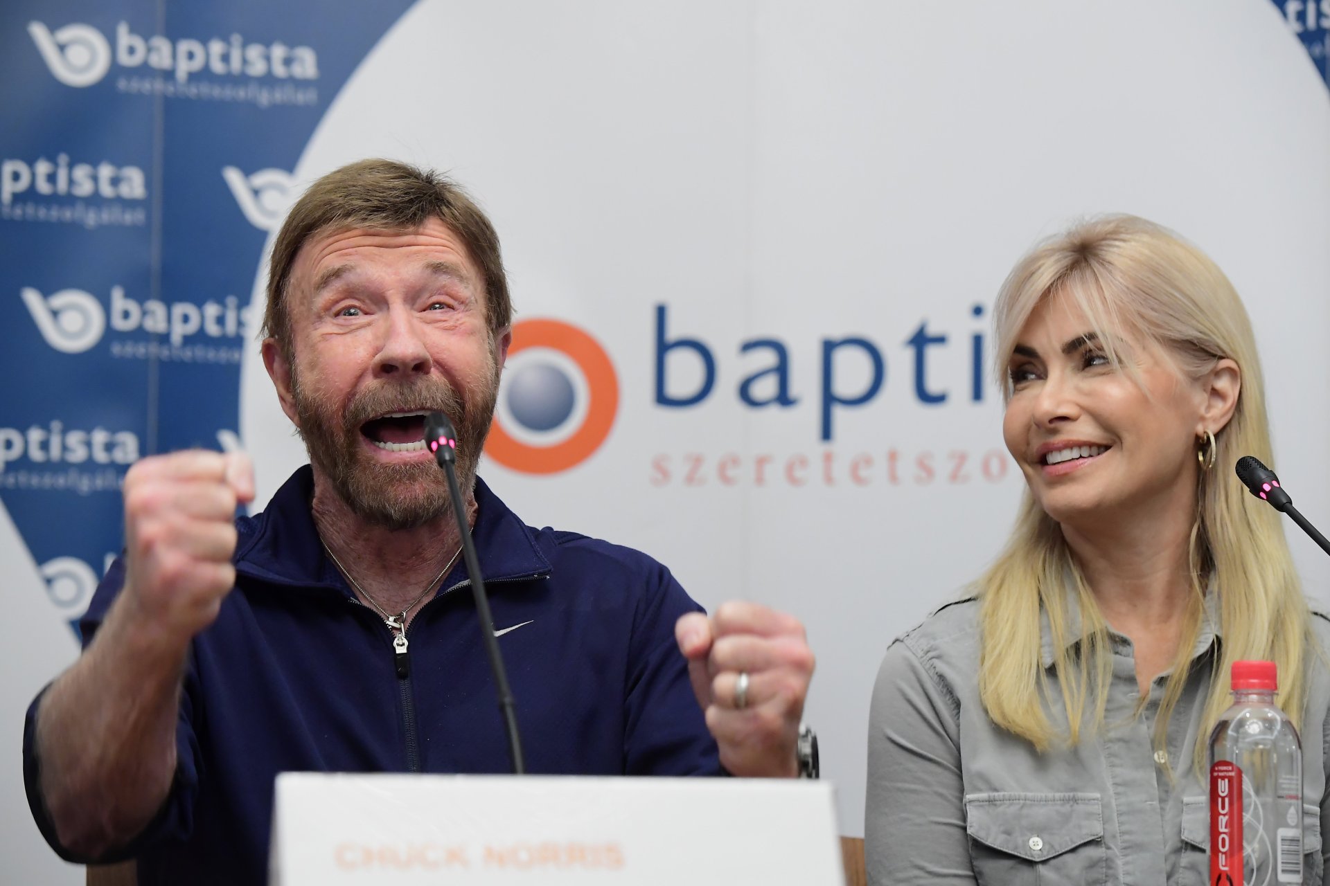 Legado y humor: La vida y mito de Chuck Norris a través de sus frases más emblemáticas