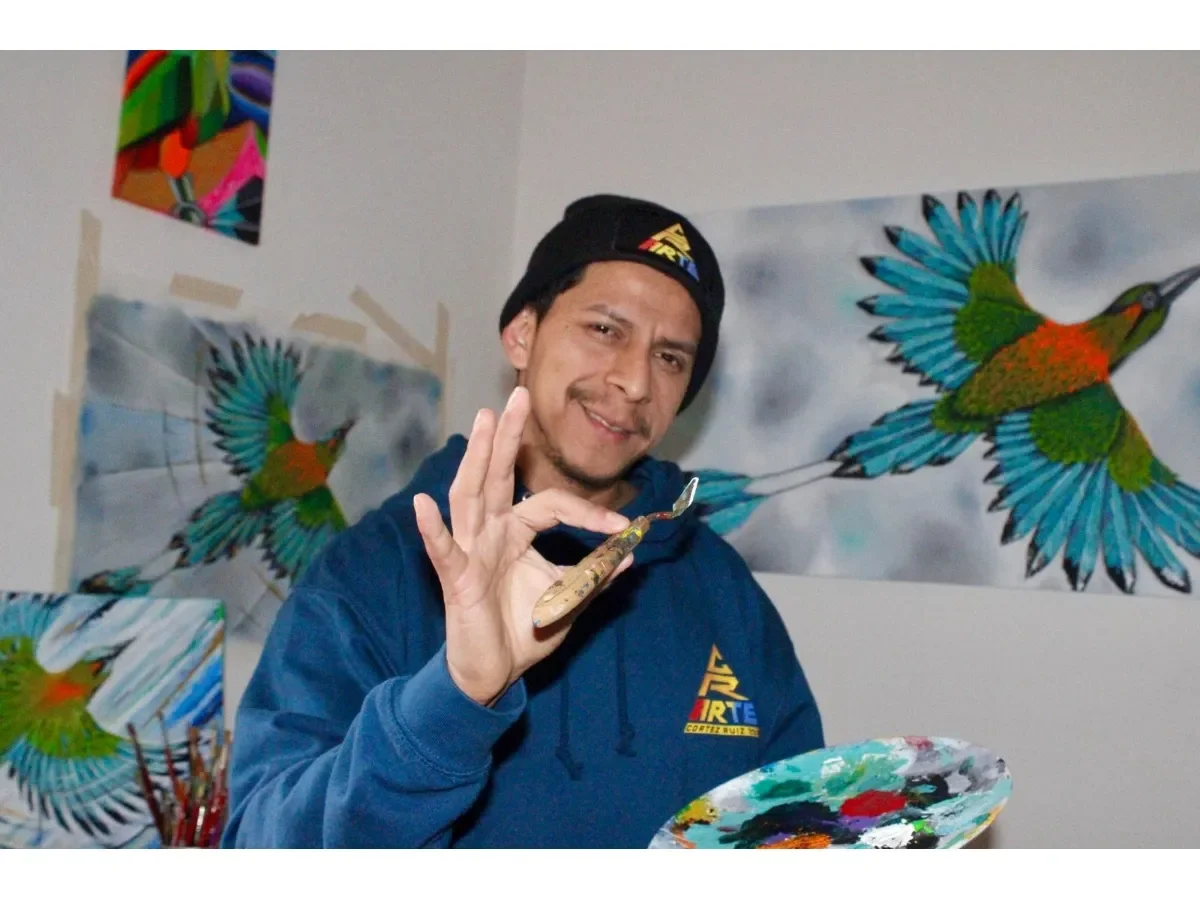Carlos Cortez Ruiz: El artista salvadoreño que representa a El Salvador con su arte en Italia