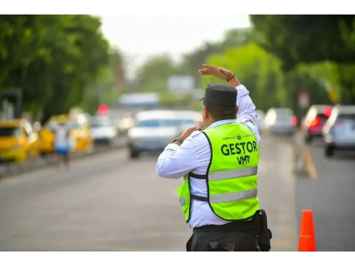 Domingo con circulación vehicular controlada en San Salvador por actividades deportivas: horarios y vías afectadas