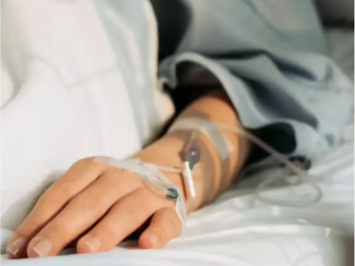 Joven en Brasil sufre accidente grave con juguete sexual y recibe atención médica urgente