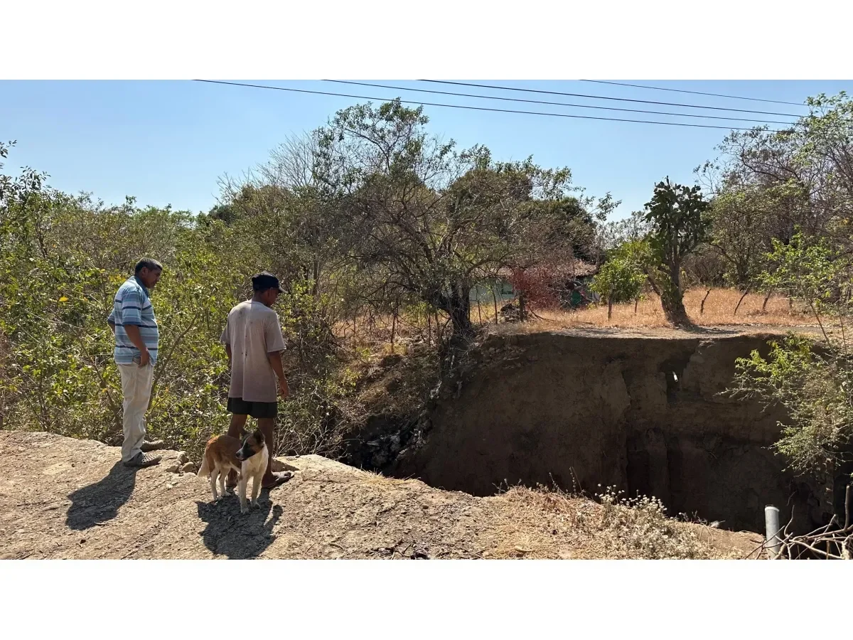 Familias de Jiquilisco exigen reconstrucción urgente de puente colapsado que afecta su conectividad y economía