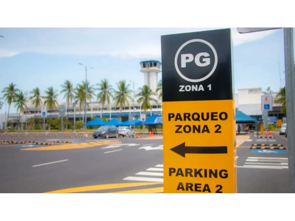 CEPA anuncia incremento en tarifas de parqueo en el Aeropuerto Internacional de El Salvador