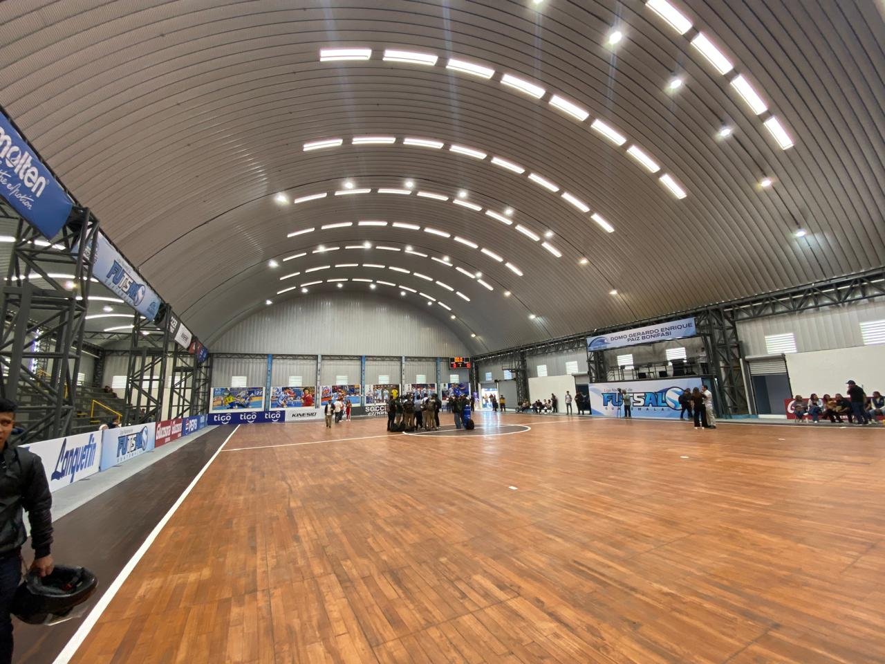 Inauguran el Domo Gerardo Paiz, nuevo escenario del futsal en Guatemala Inauguran el Domo Gerardo Paiz, nuevo escenario del futsal en Guatemala