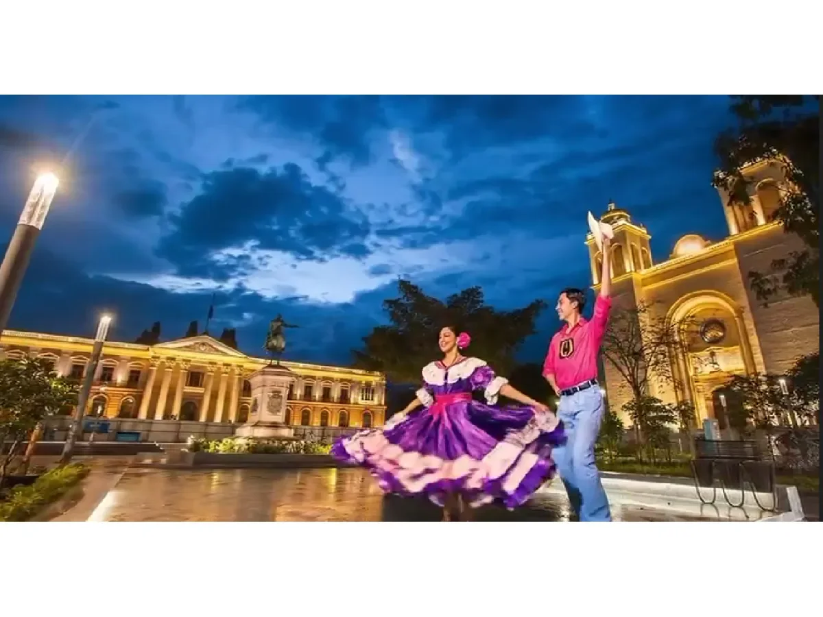 Productor salvadoreño presenta álbum que reinterpreta clásicos históricos de El Salvador