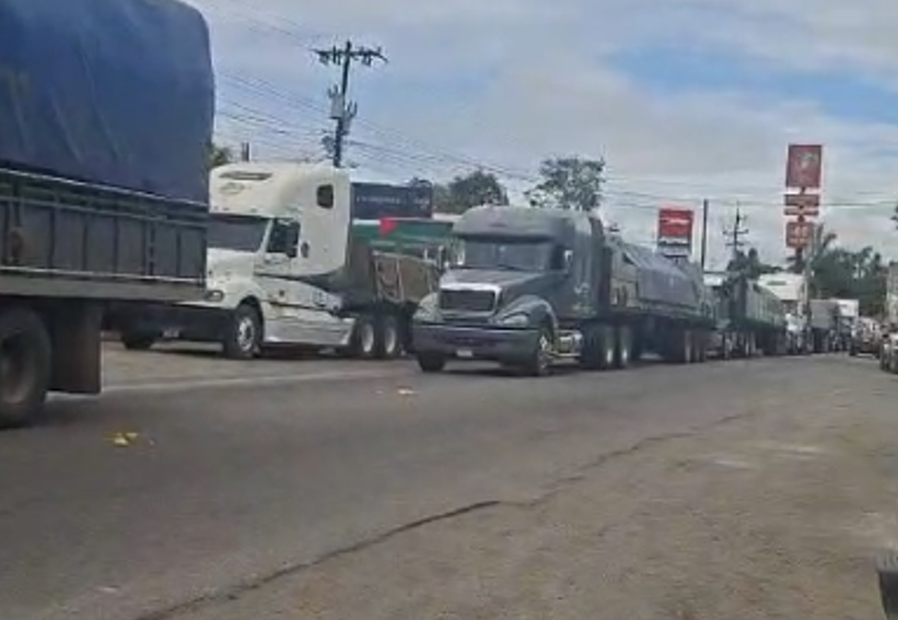 Cámaras empresariales exigen liberar rutas bloqueadas y garantizar libre locomoción en Guatemala