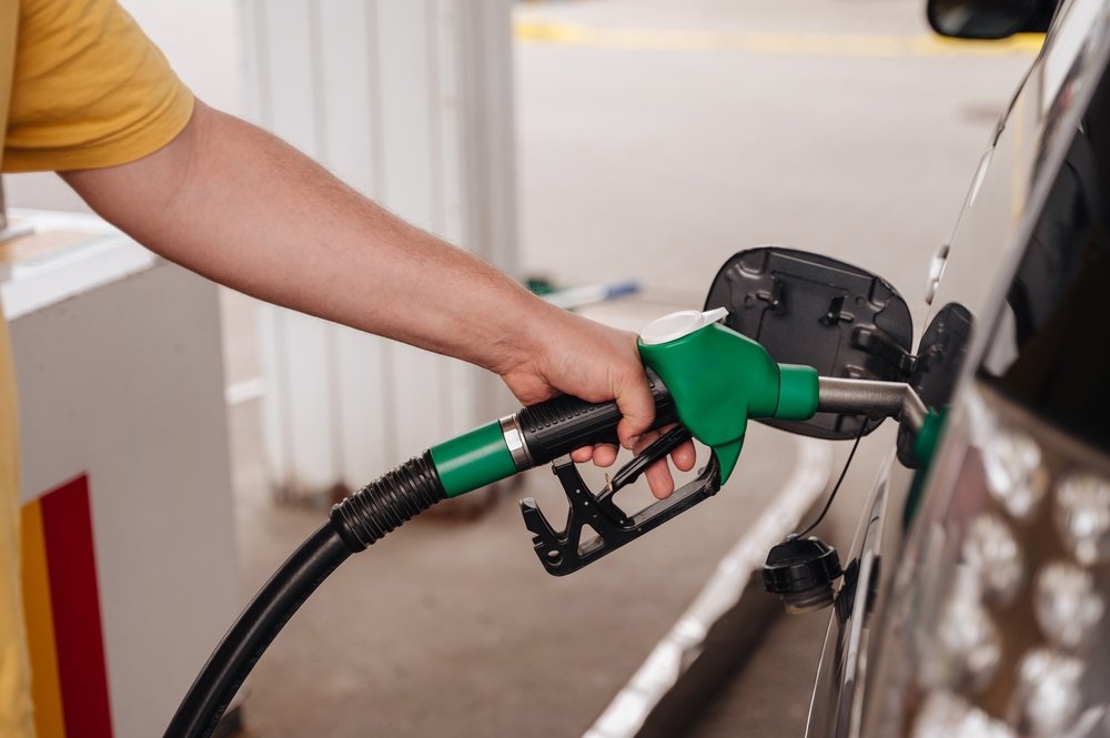 Alza en precios de combustibles genera debate y tensión en el Congreso de Guatemala