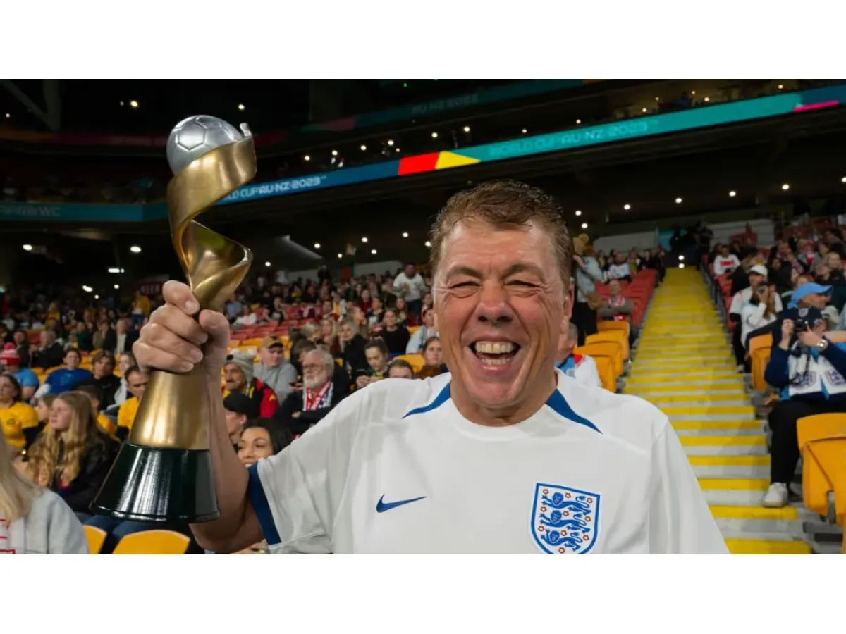 Aficionado inglés pone en venta su casa para financiar viaje al Mundial de fútbol 2026 Aficionado inglés pone en venta su casa para financiar viaje al Mundial de fútbol 2026