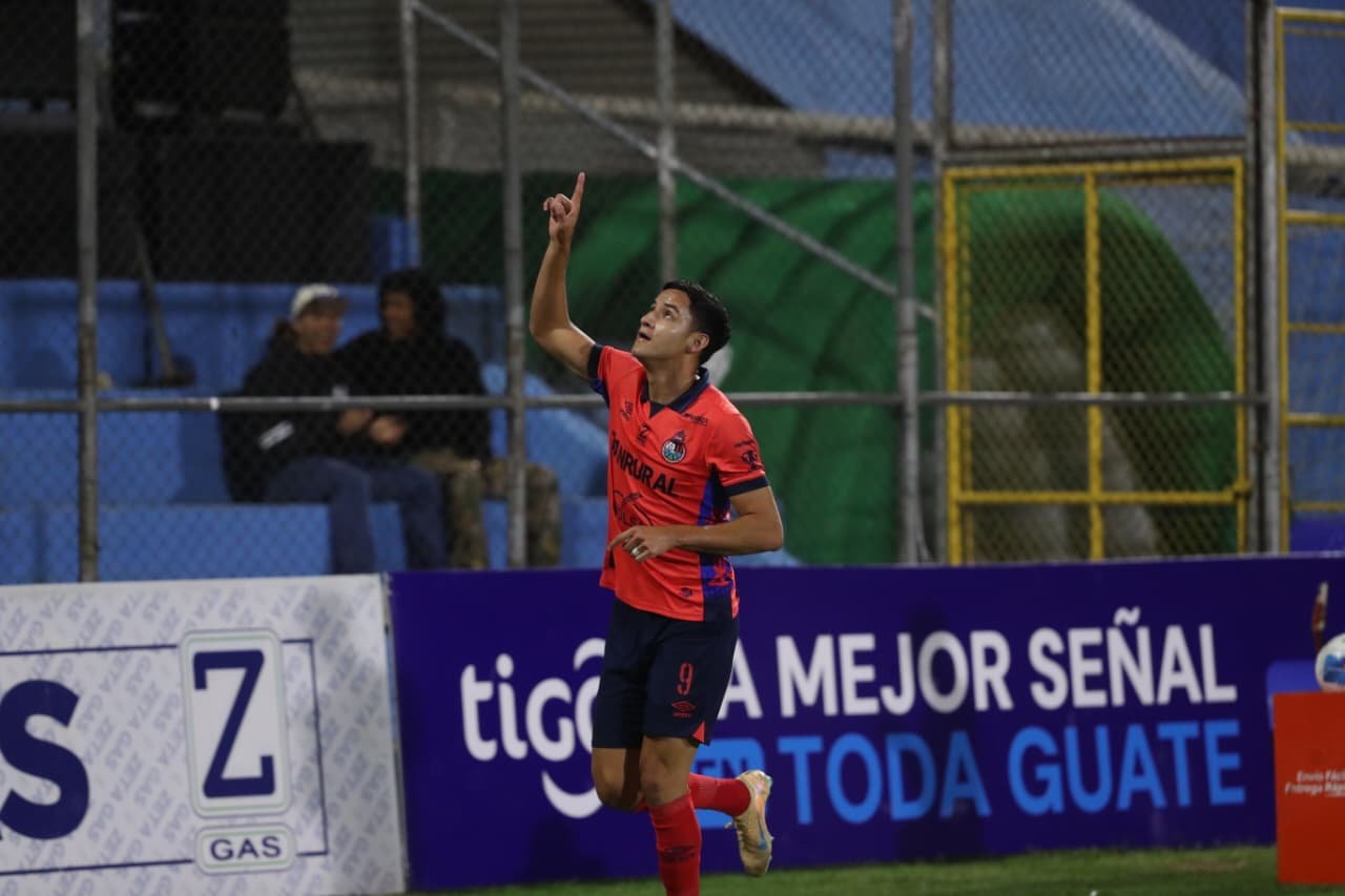 Municipal se impone 1-0 a Malacateco en el Estadio Manuel Felipe Carrera con gol de José Carlos Martínez