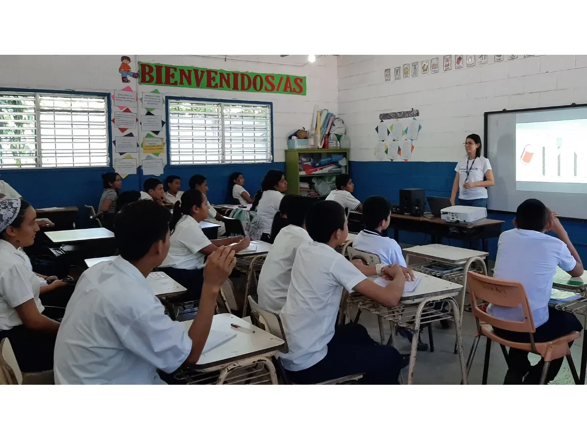 Especialistas instan a fortalecer la alimentación saludable en escuelas salvadoreñas