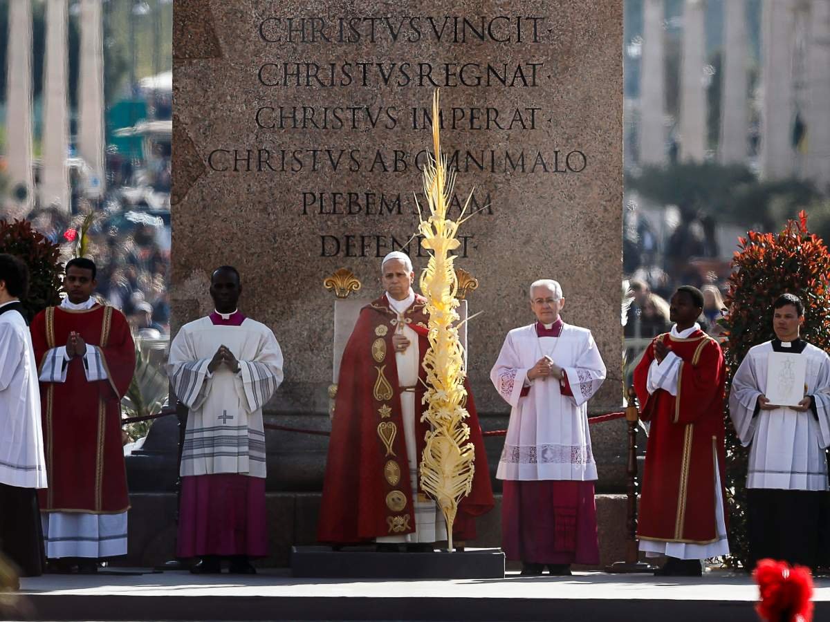 Papa León XIV llama a la paz y la fraternidad en misa de Domingo de Ramos en el Vaticano