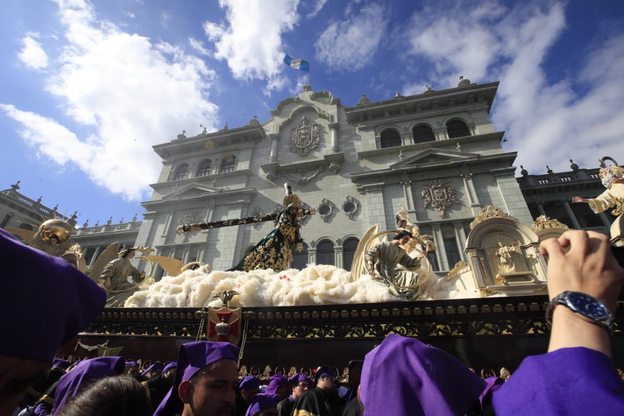 Significado y simbolismo de las 24 capillas en el anda de Jesús Nazareno de los Milagros de San José