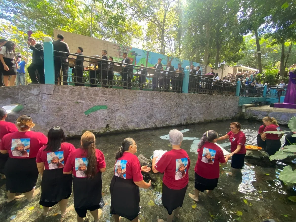 Lunes Santo en Chalchuapa y Santa Ana: Tradiciones que mantienen viva la fe católica Lunes Santo en Chalchuapa y Santa Ana: Tradiciones que mantienen viva la fe católica