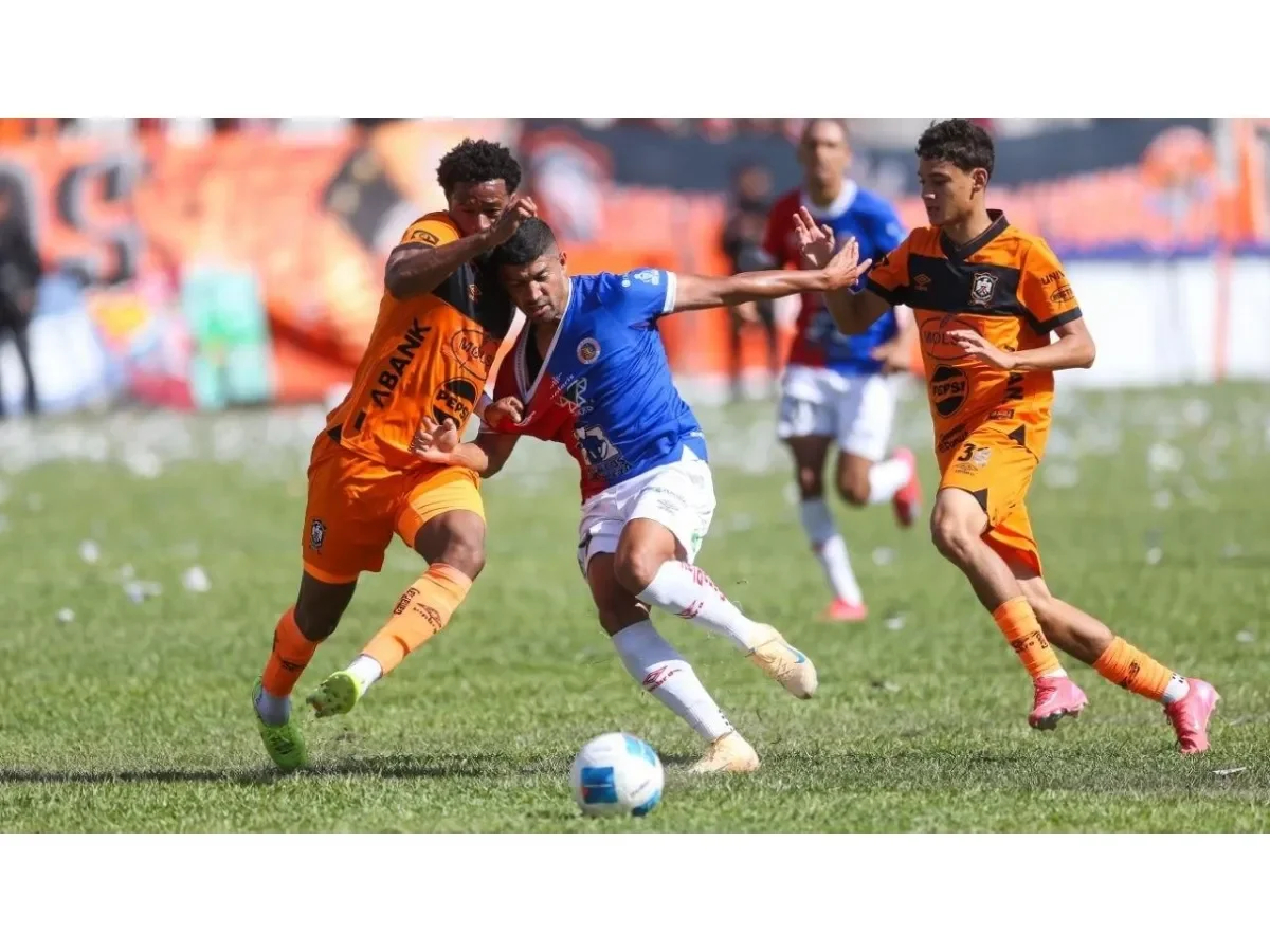 Nelson Bonilla tras la derrota de FAS ante Águila: “Nuestro objetivo es levantar la copa”