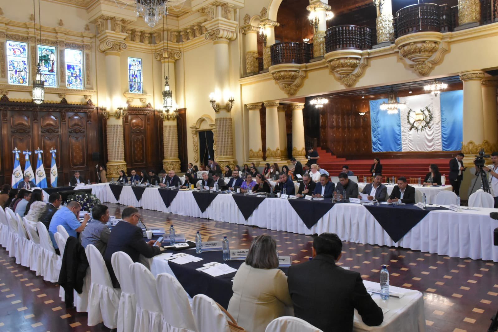 Conadur aprueba nueva metodología para distribuir Q192 millones del IVA Paz a municipios en Guatemala