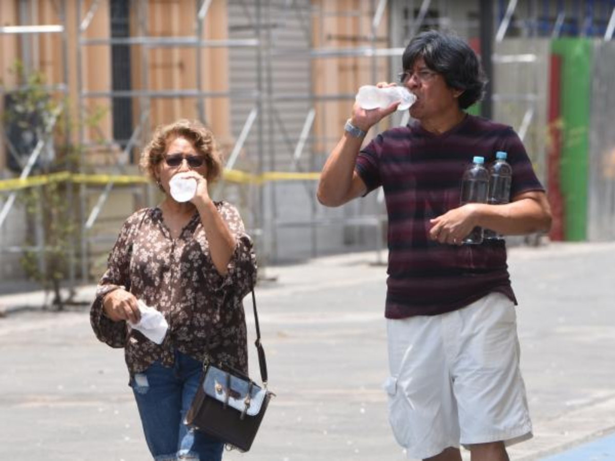 Abril será el mes más caluroso en El Salvador con temperaturas que superarán los 40 °C, según MARN