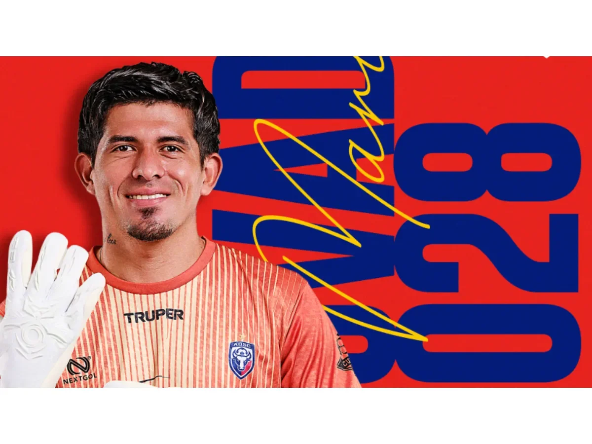 Mario González renueva contrato con San Carlos y seguirá hasta el Clausura 2028