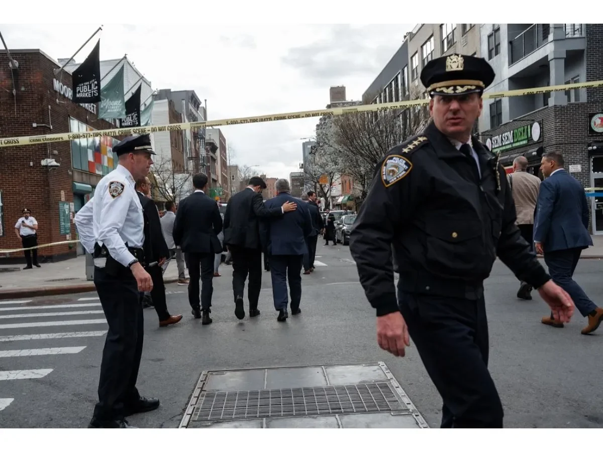 Tragedia en Brooklyn: Muere bebé de siete meses durante tiroteo en la calle