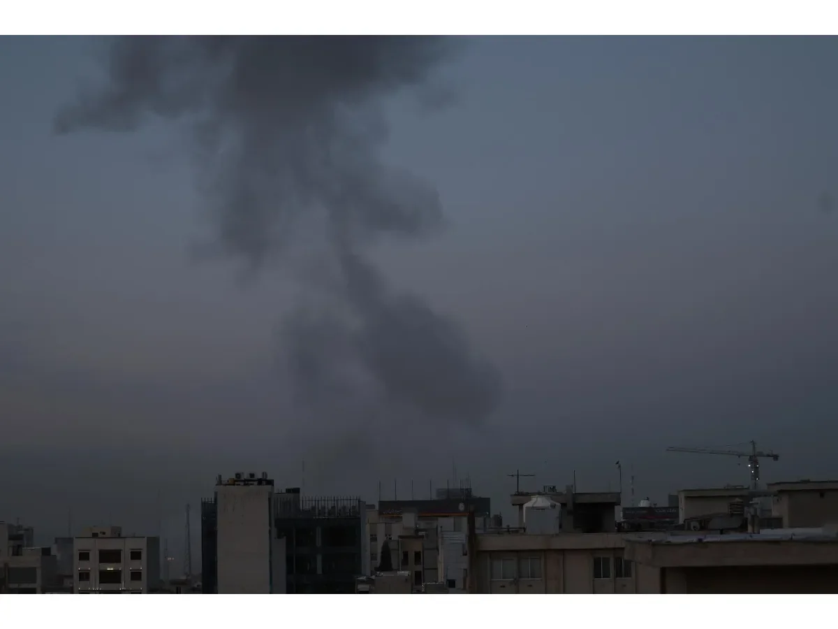 Conflicto en el Golfo Pérsico: Irán ataca petrolero y aeropuerto, mientras Israel intensifica ofensiva en Líbano