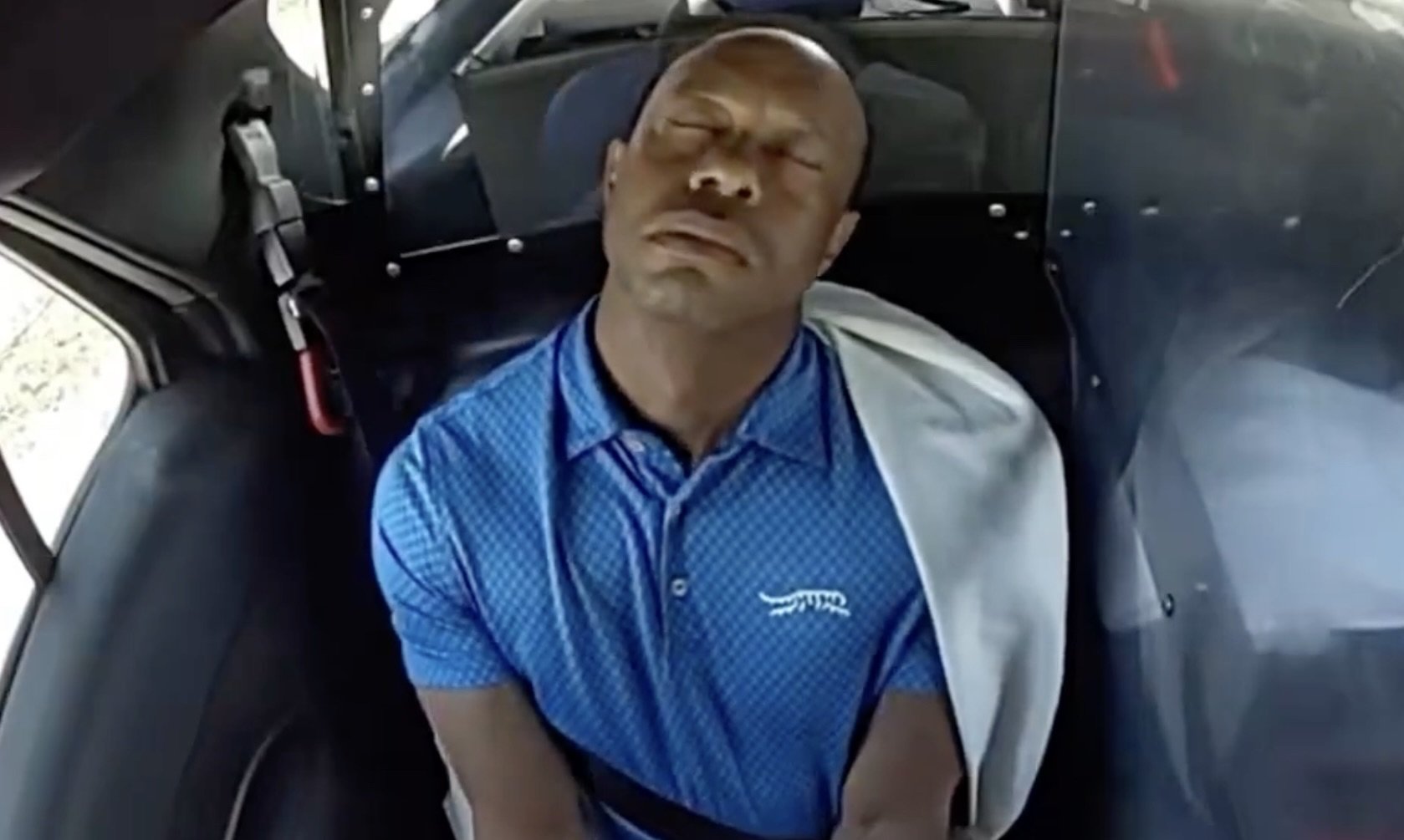 Revelan video del arresto de Tiger Woods tras accidente en Florida Revelan video del arresto de Tiger Woods tras accidente en Florida