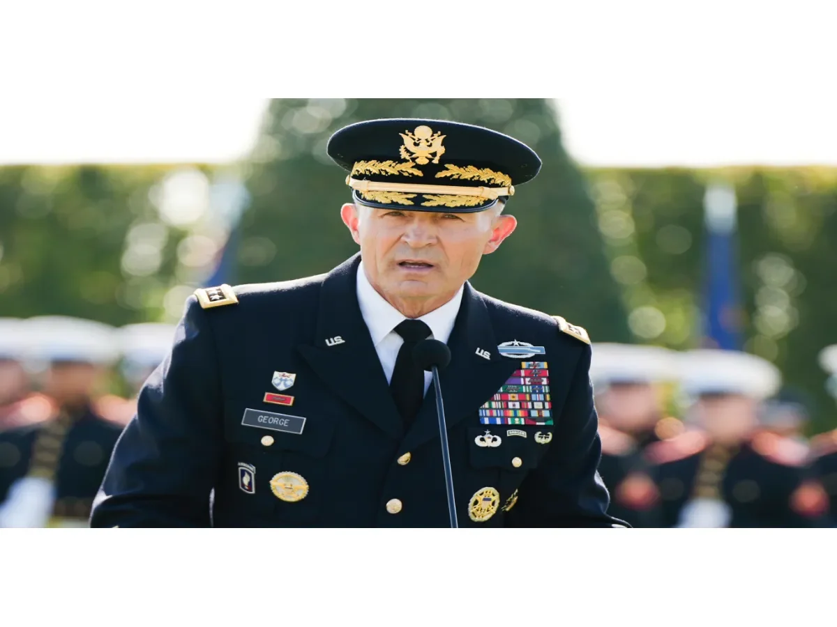 Destitución inmediata del jefe del Estado Mayor del Ejército de EE.UU. en contexto de conflicto con Irán