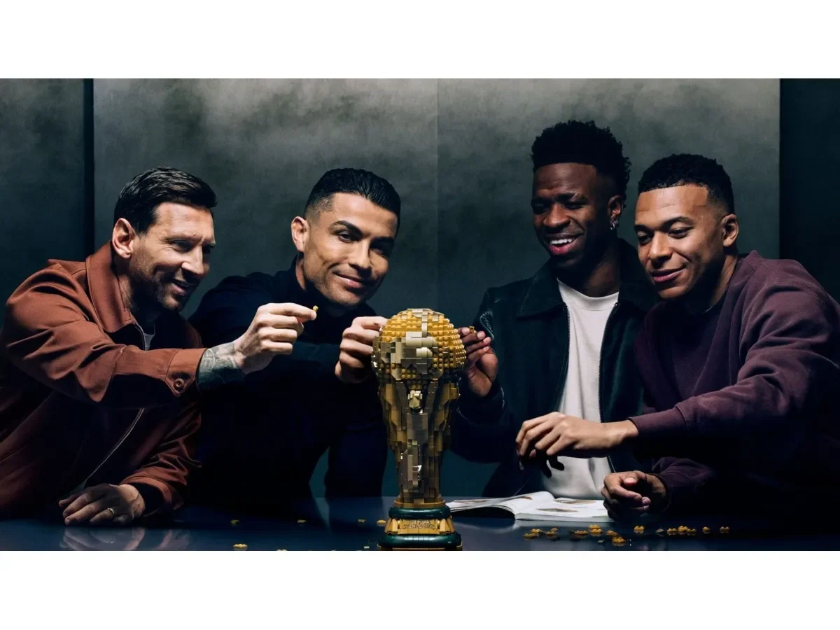 LEGO lanza colección exclusiva de fútbol con figuras de Messi, Ronaldo y Mbappé