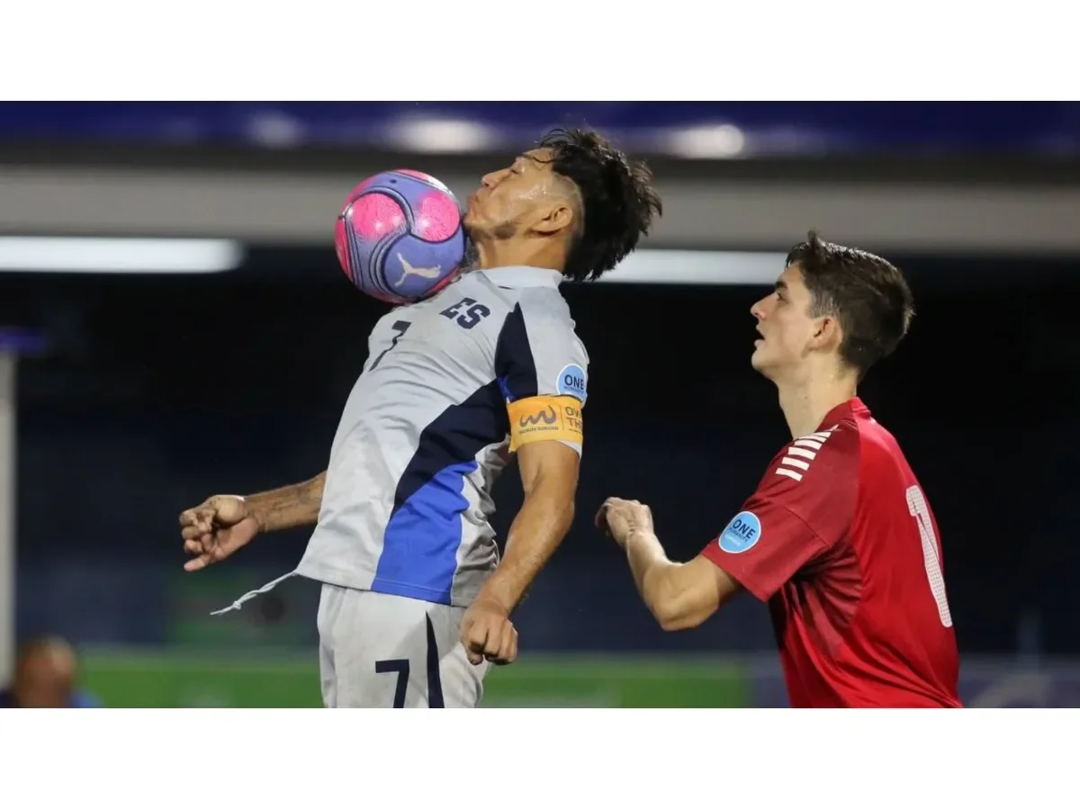 El Salvador pierde ante Dinamarca en un emocionante debut en la El Salvador Beach Soccer Cup 2026