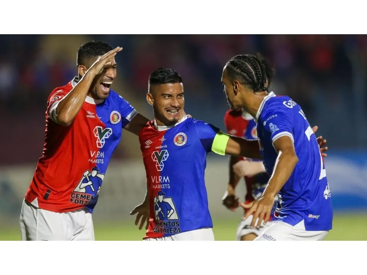 Jornada 17 del Clausura: Zacatecoluca recibe a FAS en duelo decisivo por el descenso