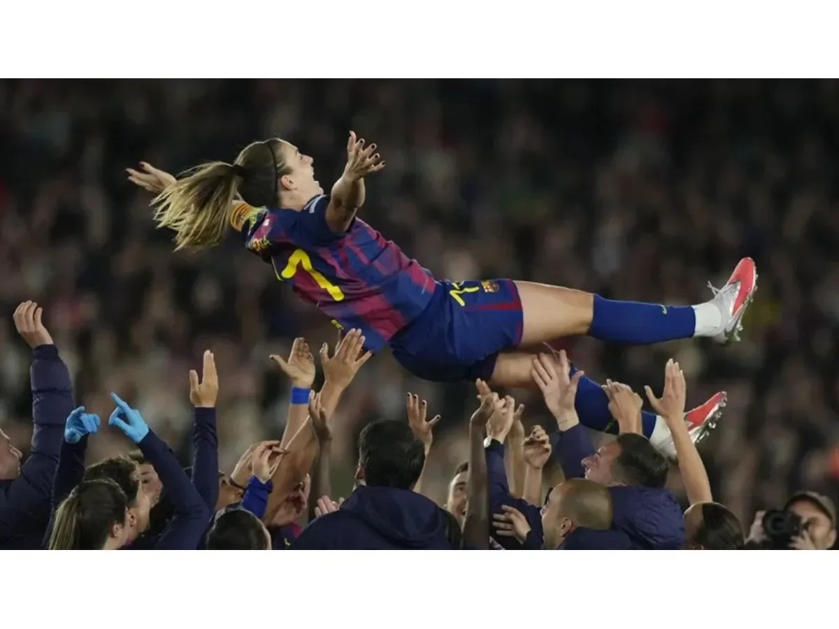 Alexia Putellas celebra 500 partidos con el Barcelona en una noche histórica en el Spotify Camp Nou