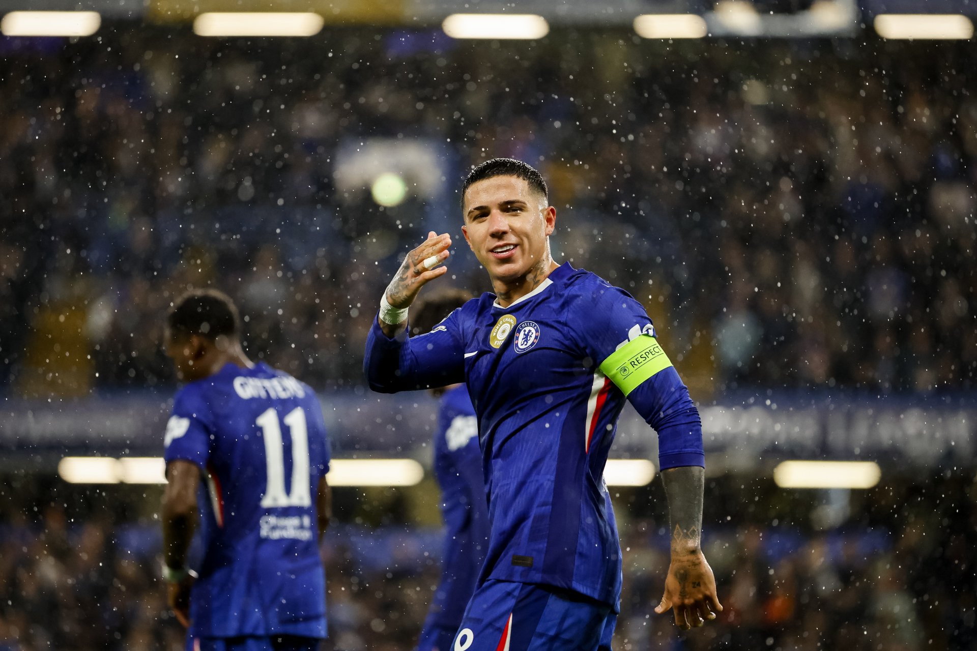 Chelsea sanciona a Enzo Fernández tras polémicas declaraciones sobre su futuro
