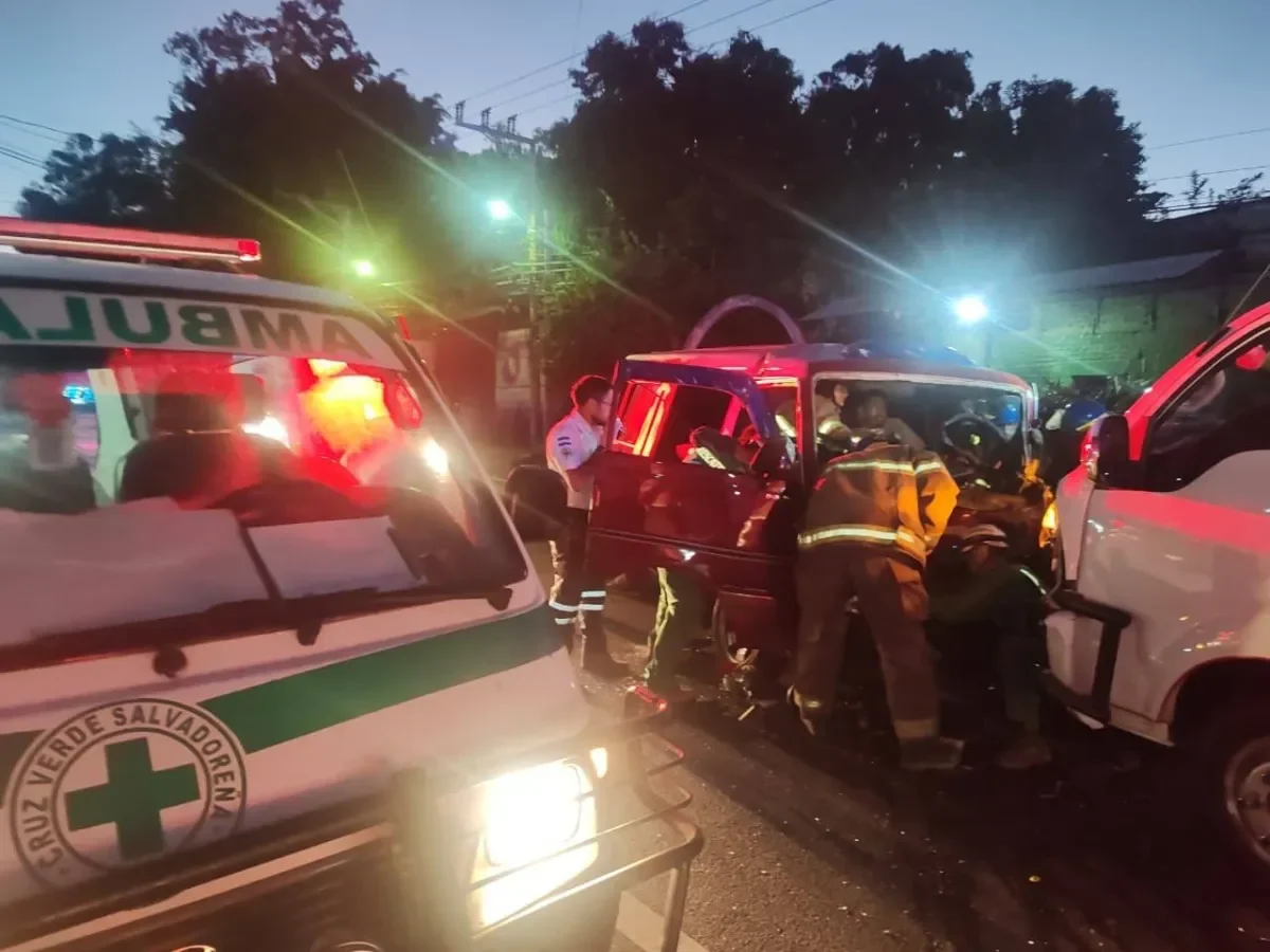 Semana Santa en El Salvador registra 24 fallecidos, incluidos dos menores, en accidentes y ahogamientos