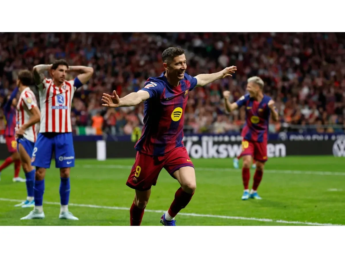 Lewandowski guía al Barcelona hacia el título tras ajustado triunfo ante Atlético de Madrid
