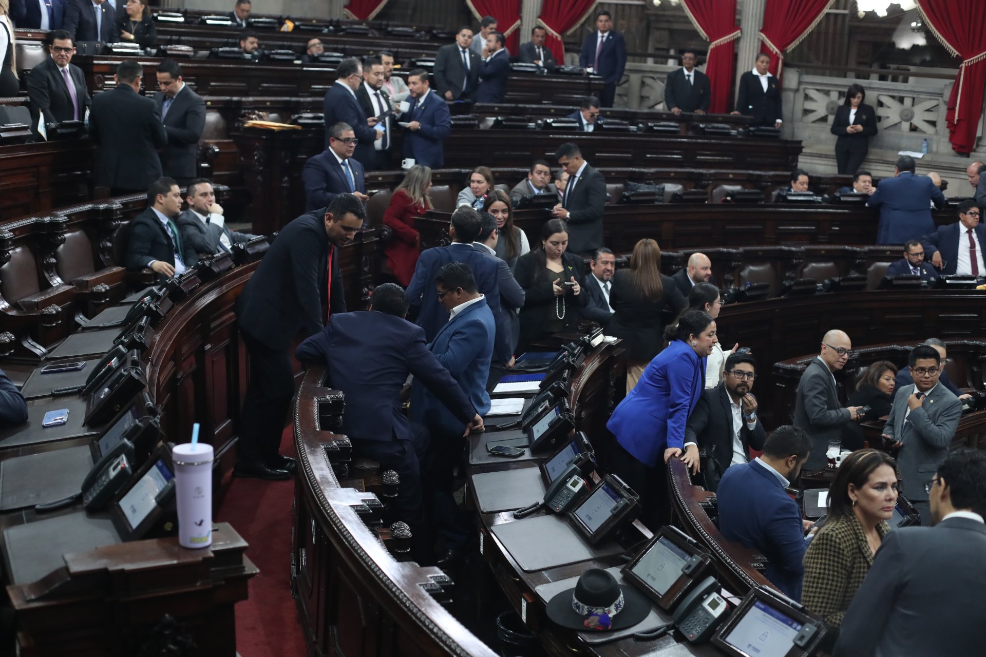 Congreso de Guatemala retomará discusión sobre subsidio a combustibles tras Semana Santa