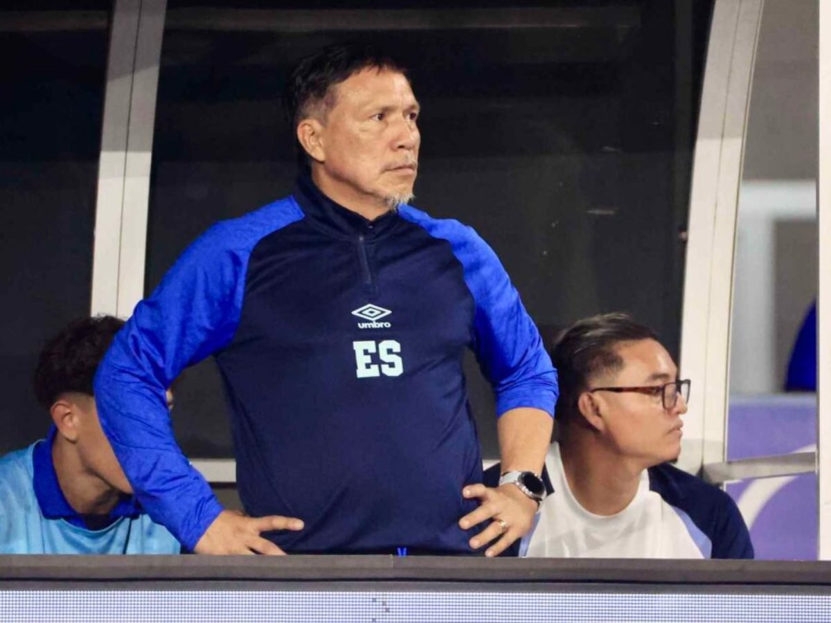 Rudis Gallo destaca proceso de renovación pese a tercer lugar en Beach Soccer Cup 2026