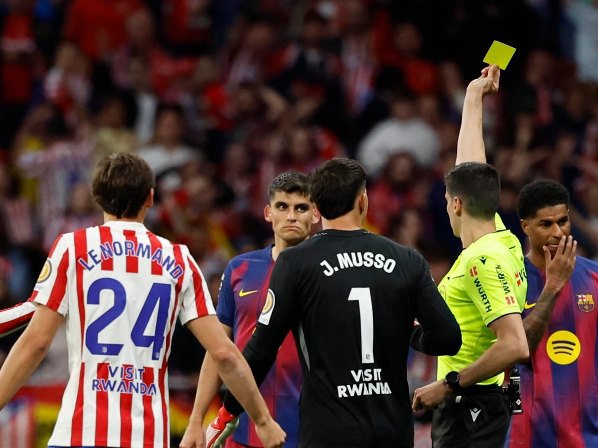 Atlético de Madrid exige aclaraciones por aplicación del VAR en partido contra Barcelona