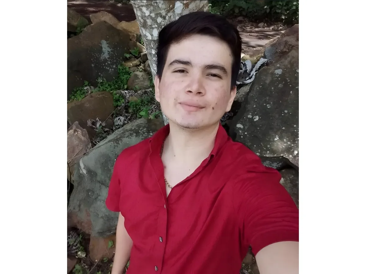 Familia pide ayuda para localizar a joven desaparecido en San Miguel con problemas de salud mental