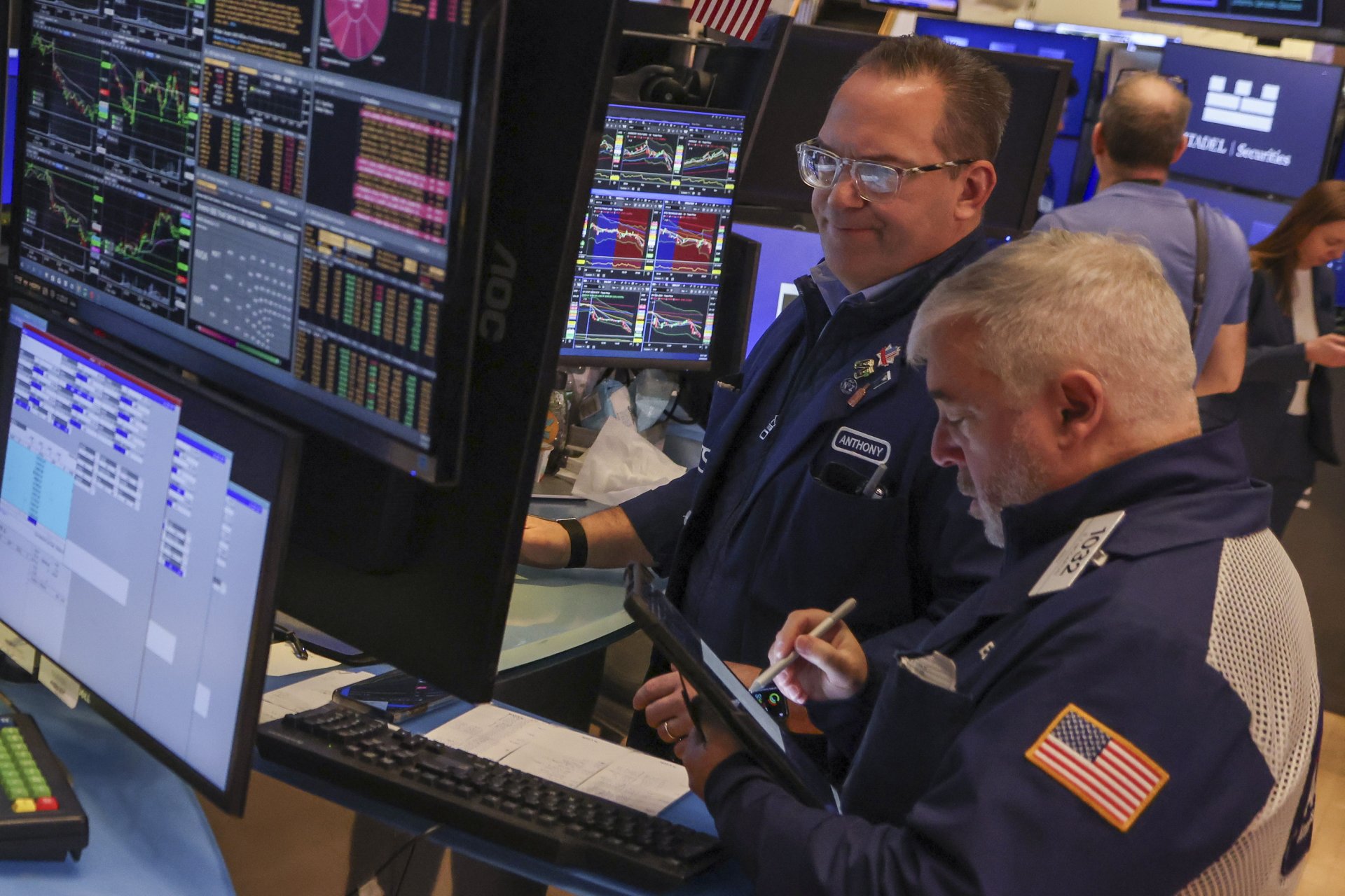 El precio del petróleo de Texas sube 0.78% ante posible acercamiento diplomático entre EE. UU. e Irán