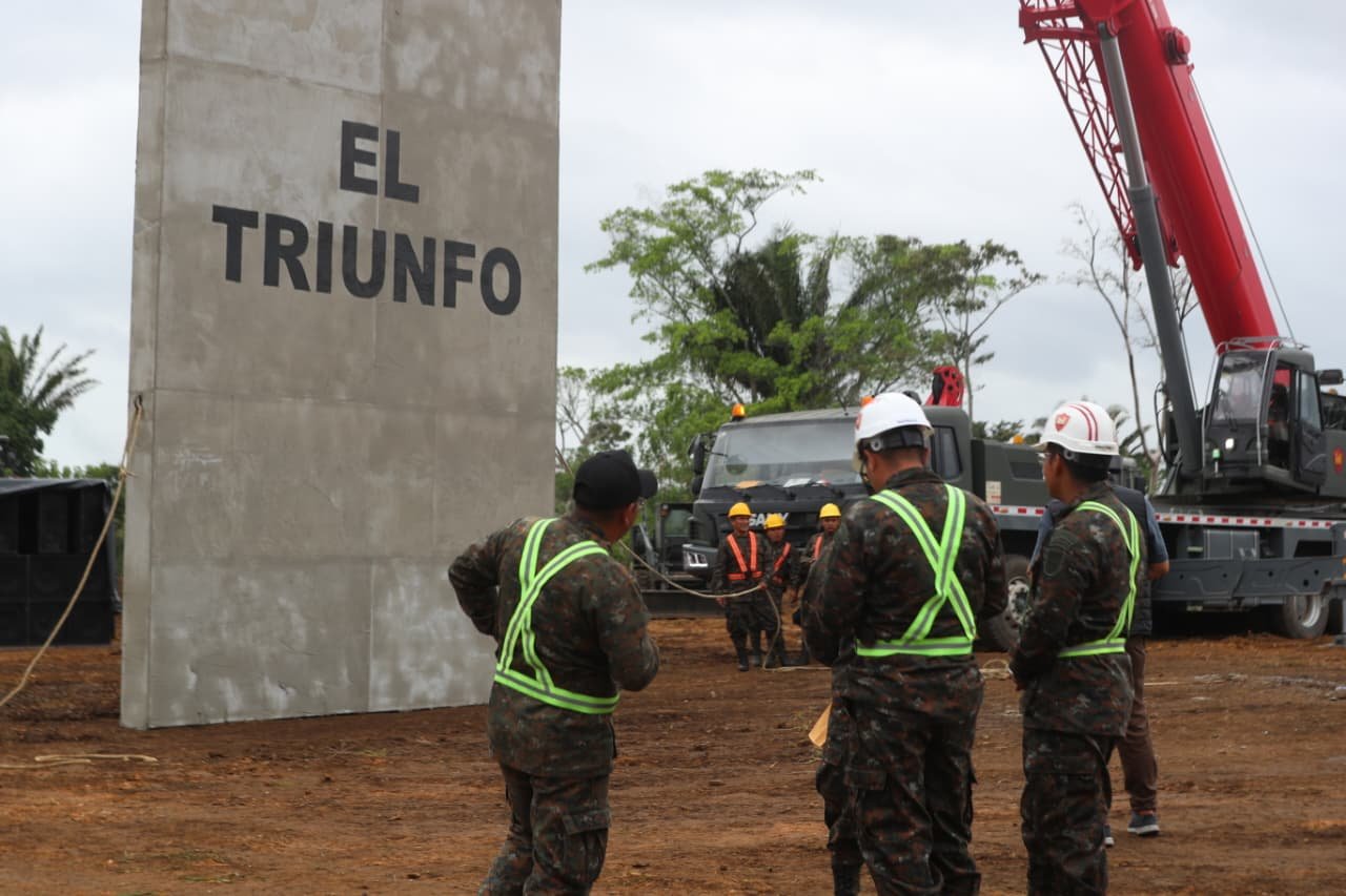 Gobierno ratifica construcción de cárcel El Triunfo en Izabal pese a suspensión legal