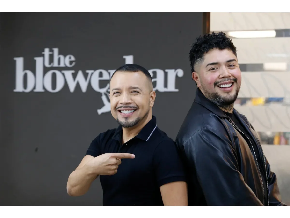 José Quintanilla y José Vásquez, estilistas salvadoreños que preparan a Nory Flores para Coachella 2026