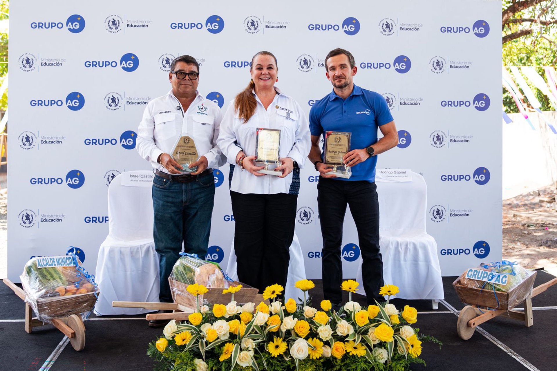 Avances en infraestructura y equipamiento para centros educativos en Masagua, Escuintla