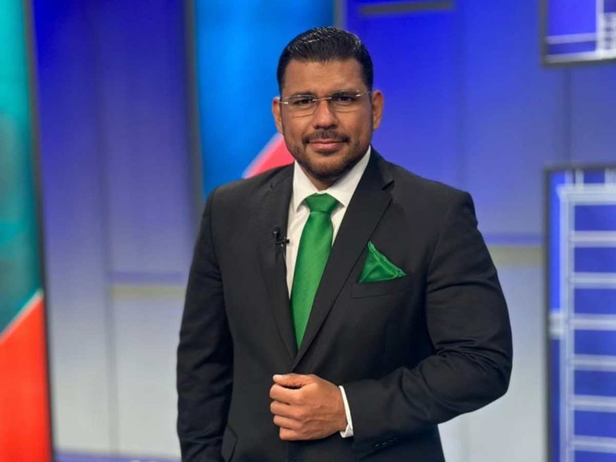 Federico Zeledón celebra su cumpleaños 48 con un íntimo paseo en velero y reflexión personal