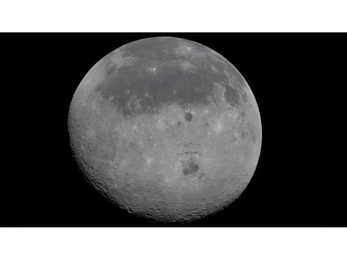 Tripulación de Artemis II revela imágenes inéditas y experiencias únicas desde el lado oculto de la Luna