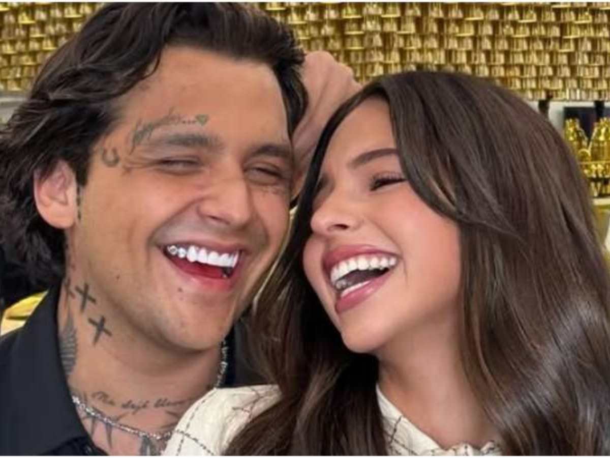 Christian Nodal estrena “Un vals”, un tema inspirado en su relación con Ángela Aguilar