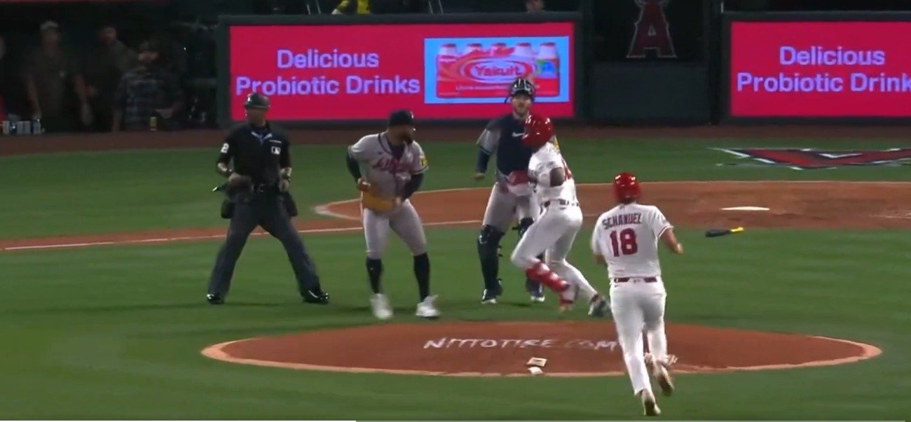 Pelea entre Jorge Soler y Reynaldo López marca victoria de Bravos sobre Angelinos en Anaheim