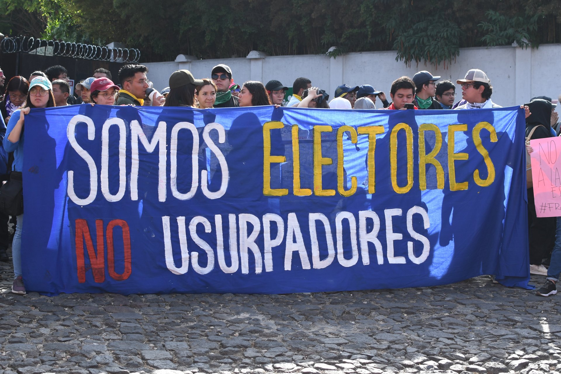 Reelección de Walter Mazariegos en la USAC desafía a la nueva Corte de Constitucionalidad amid denuncias de fraude Reelección de Walter Mazariegos en la USAC desafía a la nueva Corte de Constitucionalidad amid denuncias de fraude