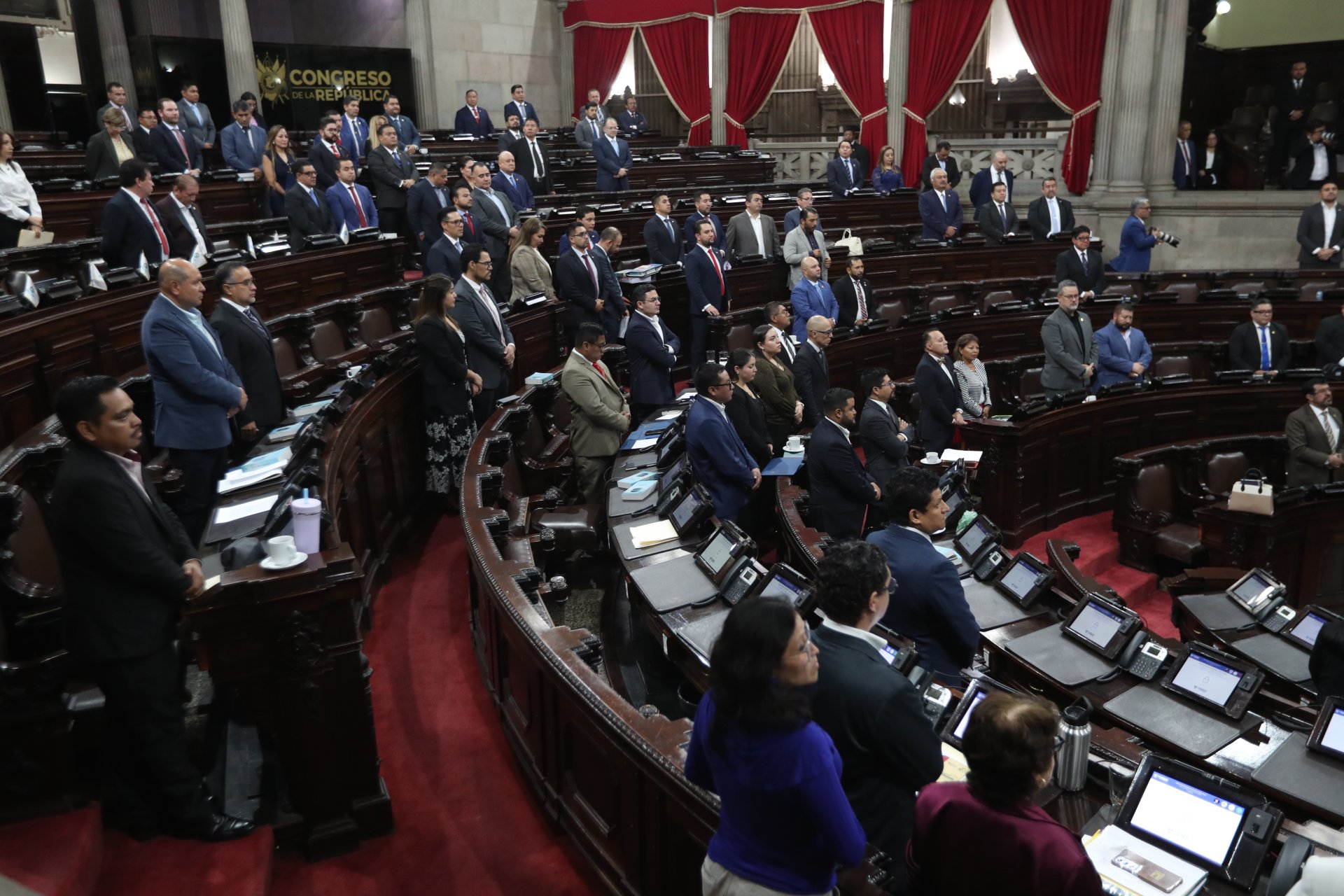 Congreso de Guatemala mantiene estancamiento para frenar aumento de precios en combustibles
